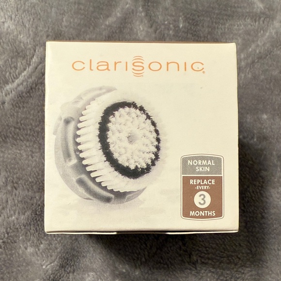 Clarisonic Other - NEW! Clarisonic Normal Skin Brush Head Twin-Pack